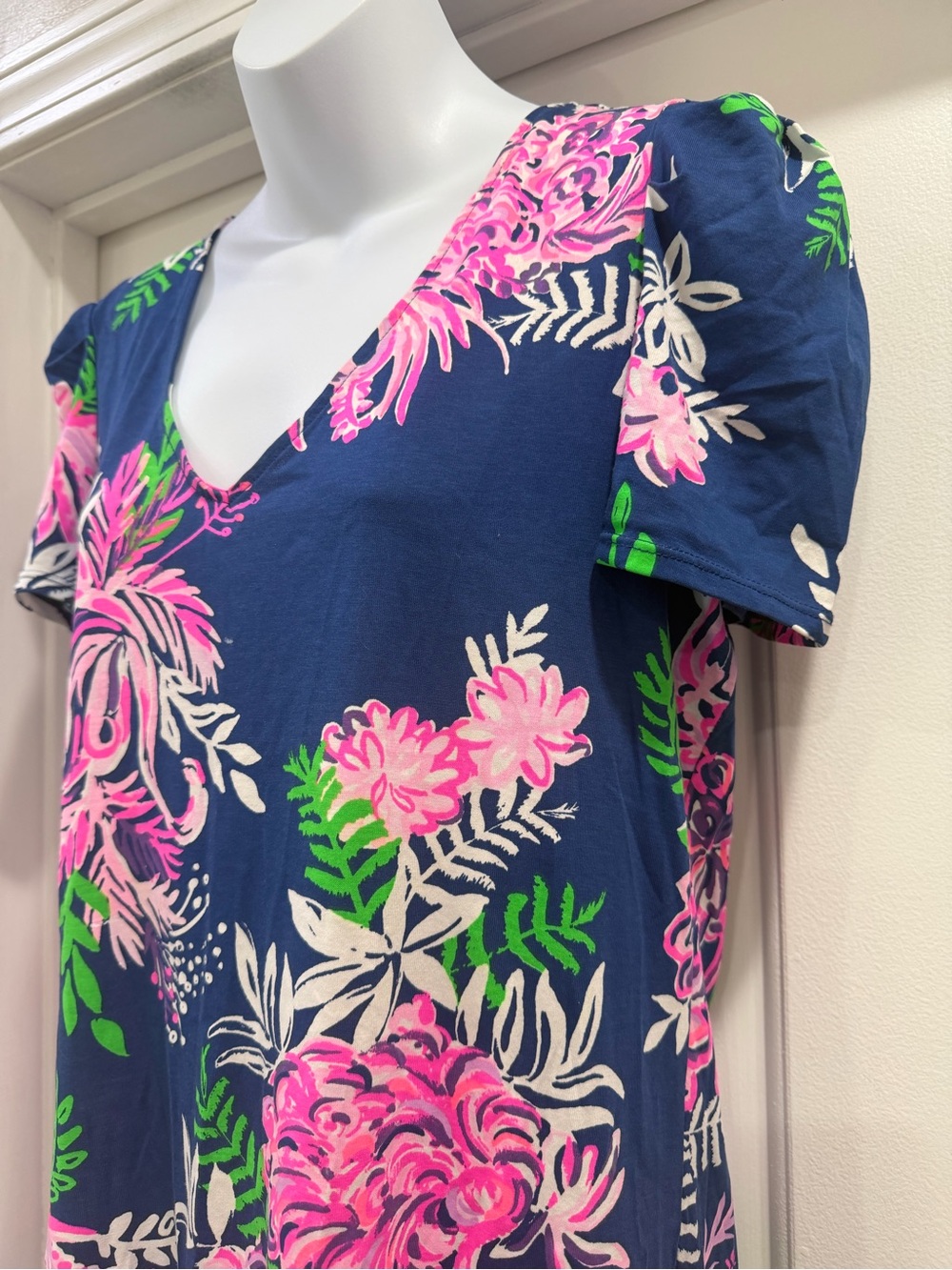 Lilly Pulitzer Aleece Dress Size Medium Oyster Bay Navy Ruffle Your Feathers - Picture 4 of 13